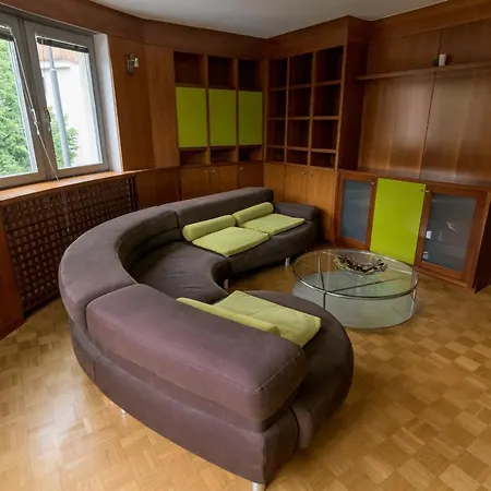Apartamento Golden Goose Apartment Liubliana