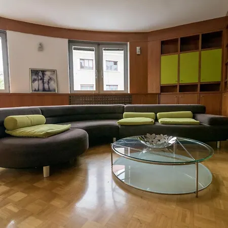 Golden Goose Apartment דירה לובליאנה